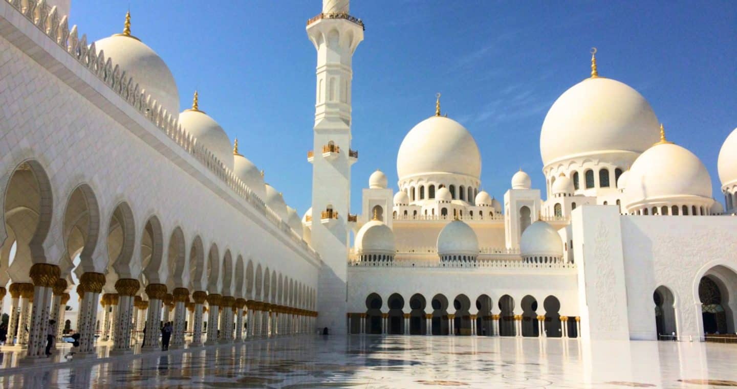 Sheikh Zayed Grand Mosque from Dubai