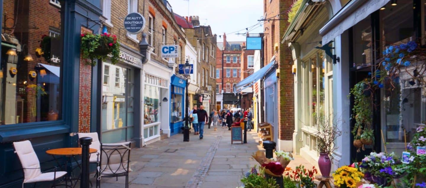 The Wandering Quinn Travel Blog hampstead london day guide