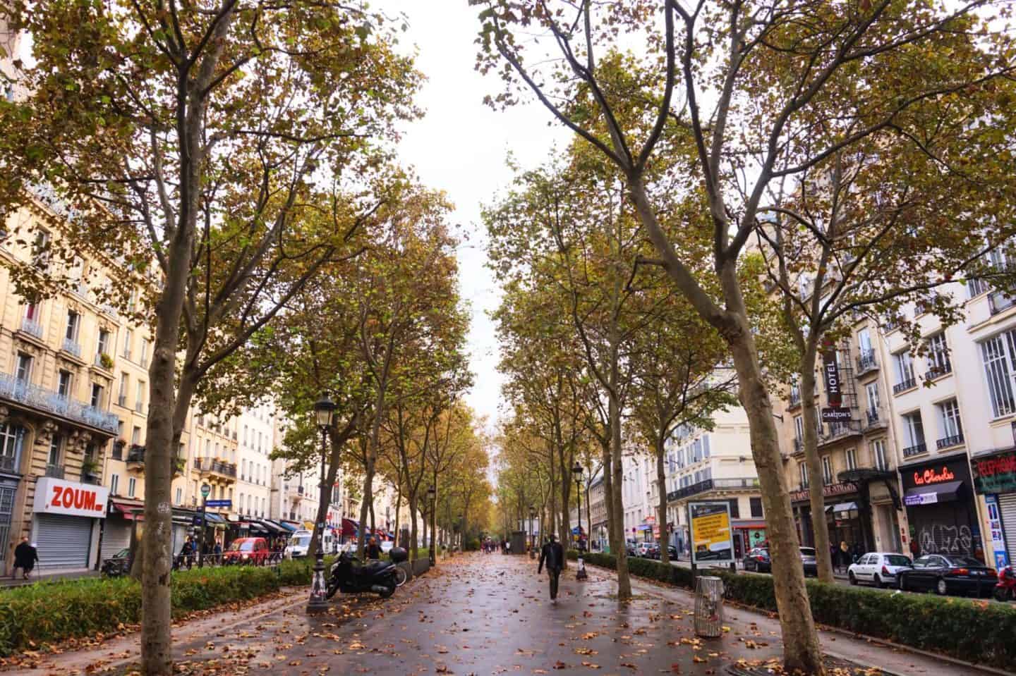 The Wandering Quinn Travel Blog Walk Montmartre to Eiffel Tower Paris