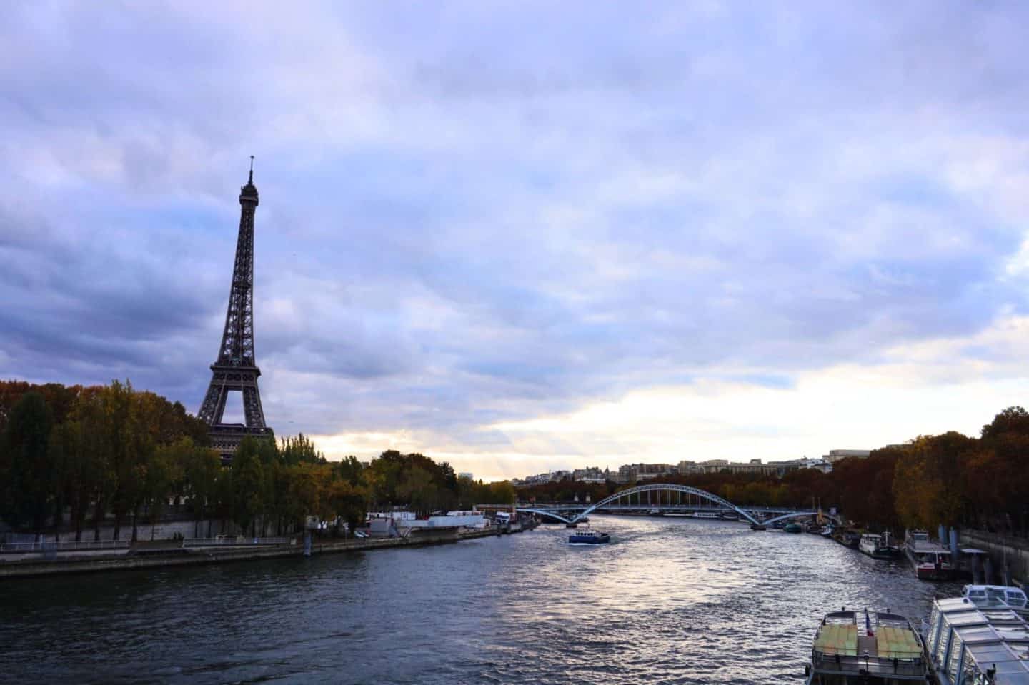 Walk Montmartre to Eiffel Tower Paris