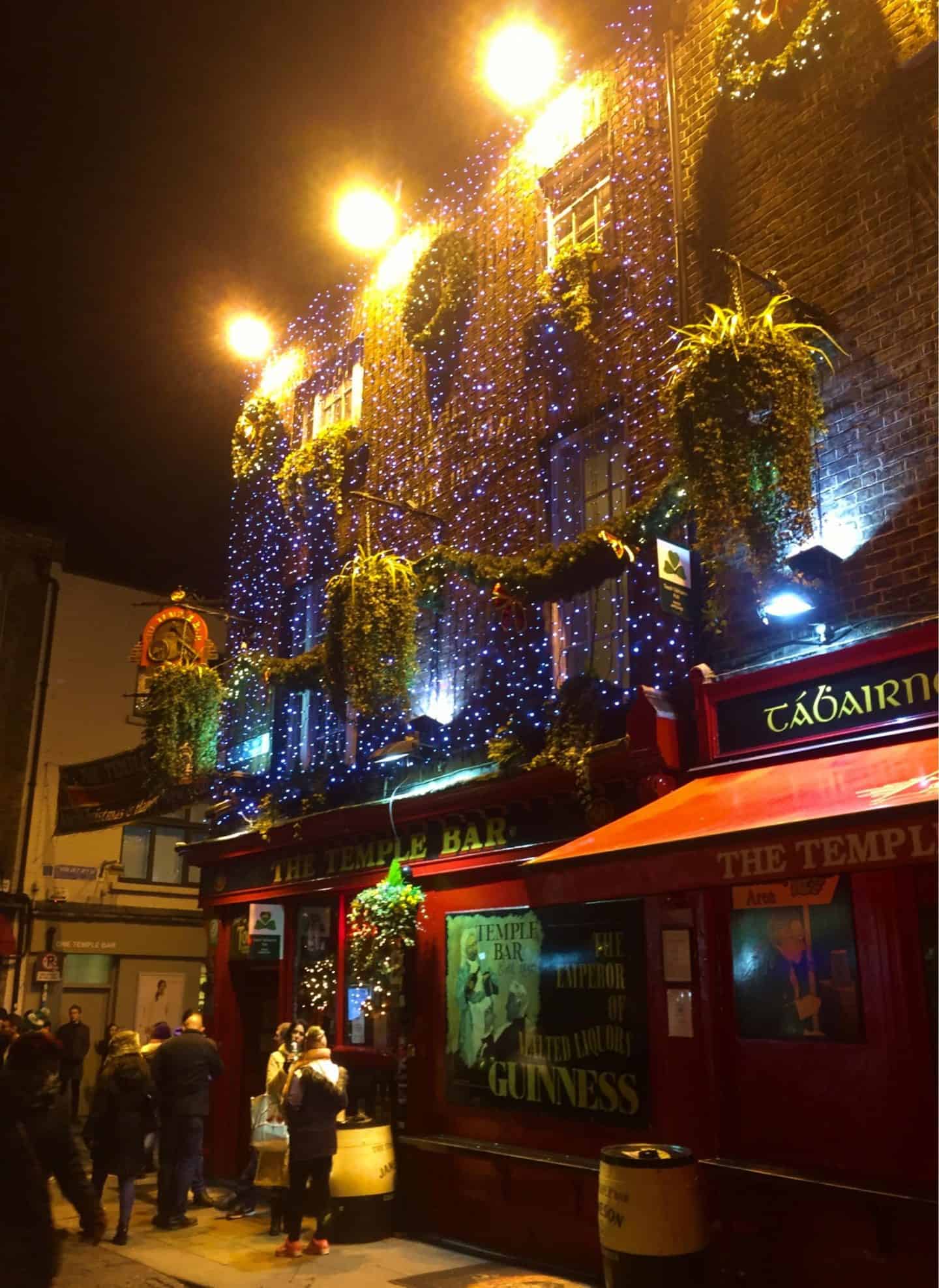 best pubs in Dublin for live music, The Temple Bar
