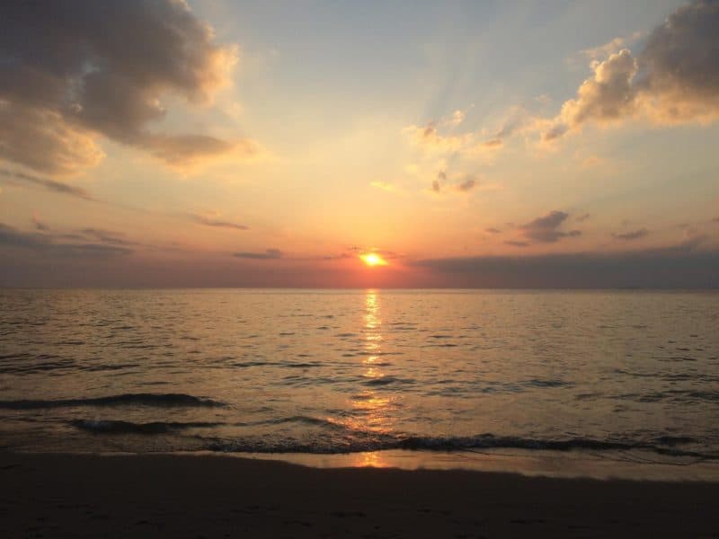 The Wandering Quinn Travel Blog 1 month Thailand itinerary, koh lanta