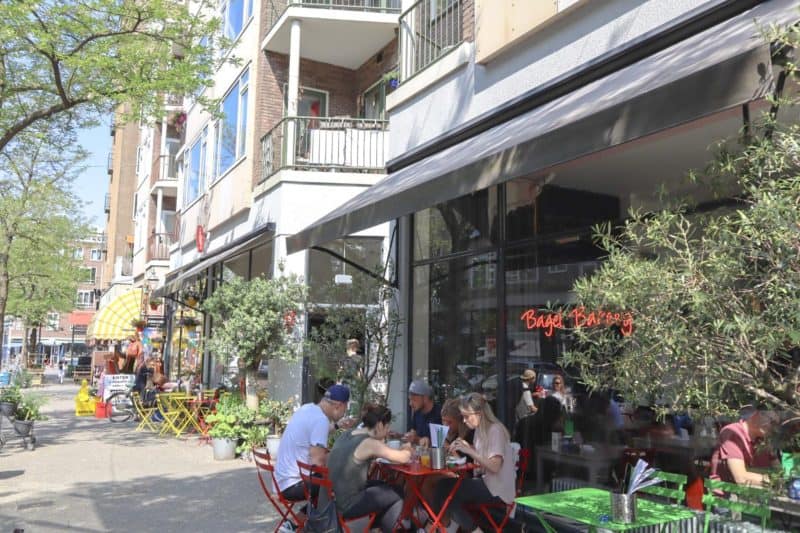 Vegan Cafes Rotterdam, Bagel
