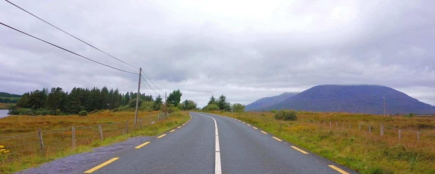 The Wandering Quinn Travel Blog Ireland road trip Tips