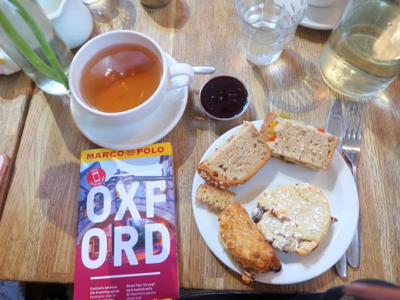 Day Trip to Oxford from London, afternoon tea