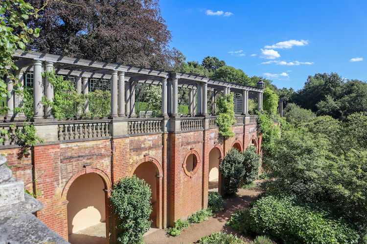 Things to do in Hampstead, Pergola and Hill Garden Hampstead Heath