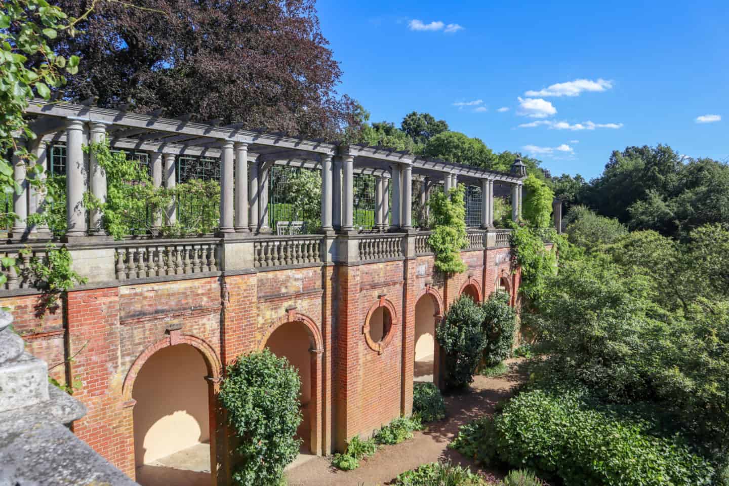 Hampstead Pergola Building and Garden | what to do on Hampstead Heath