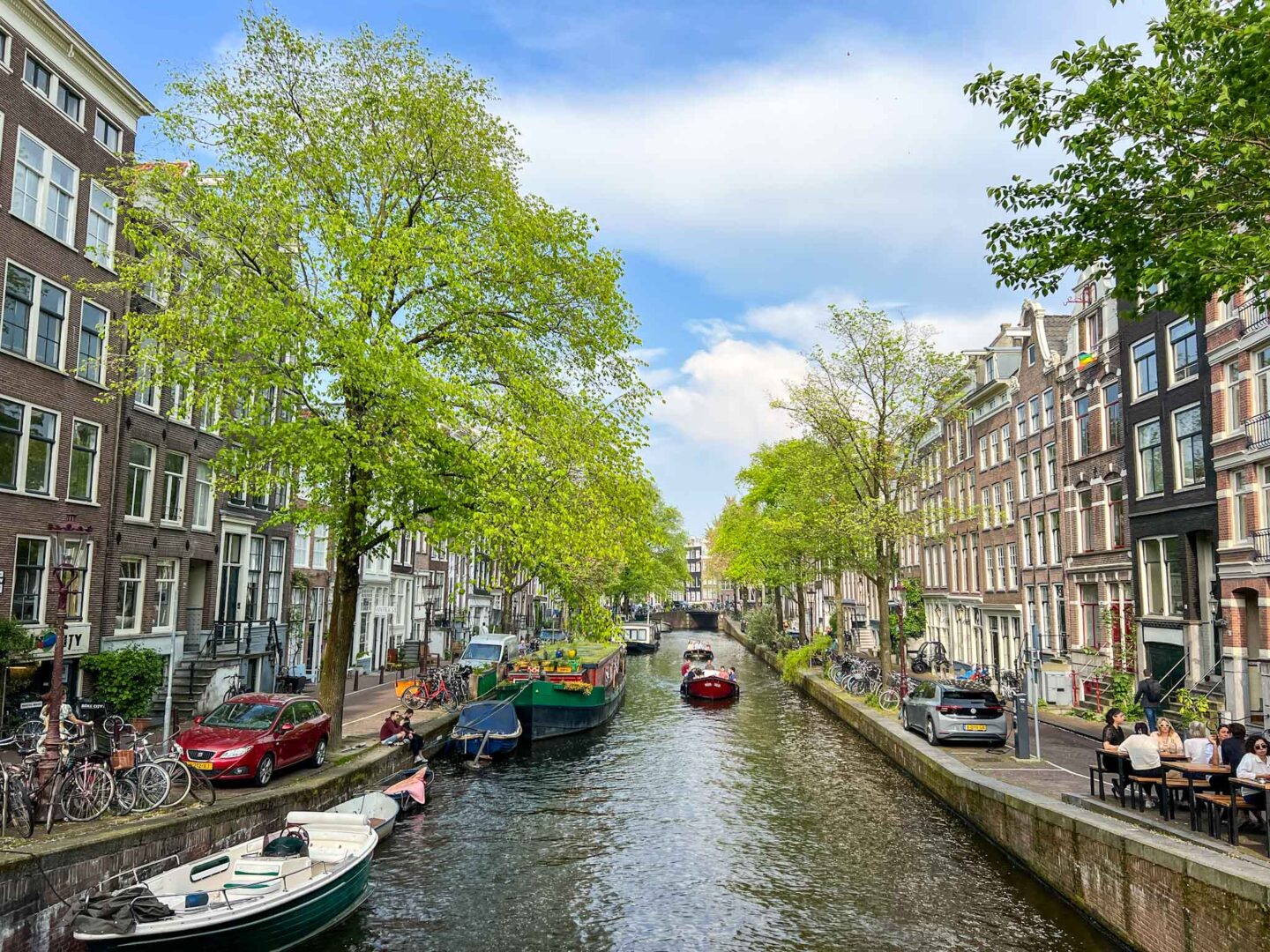 The Wandering Quinn Travel Blog Amsterdam solo travel, Amsterdam canal in Spring