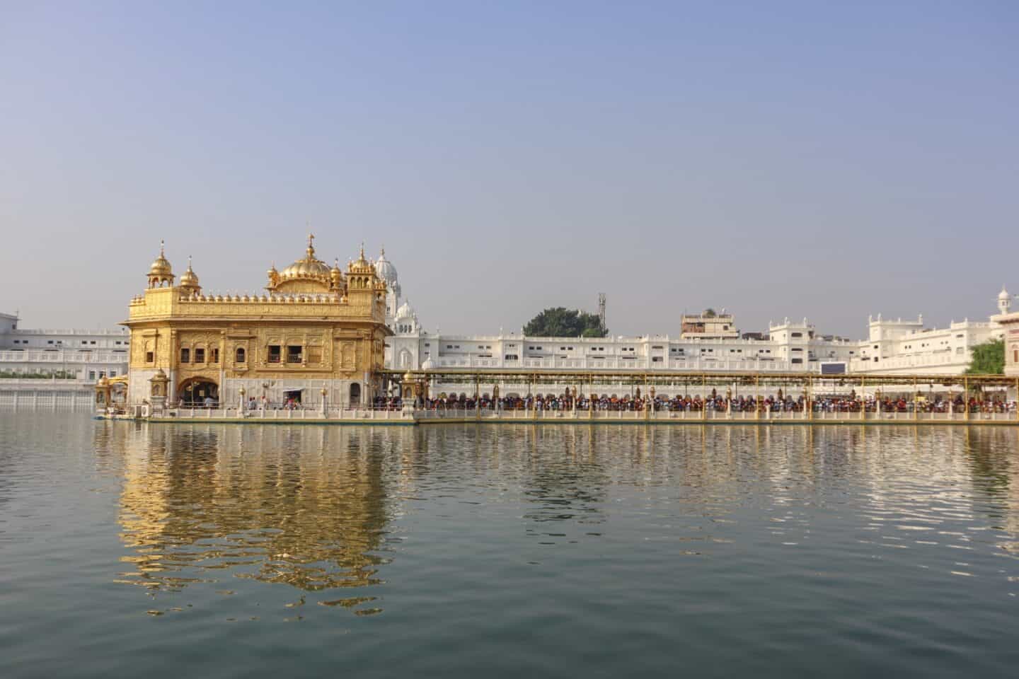 queues to get into the Golden Temple Amritsar