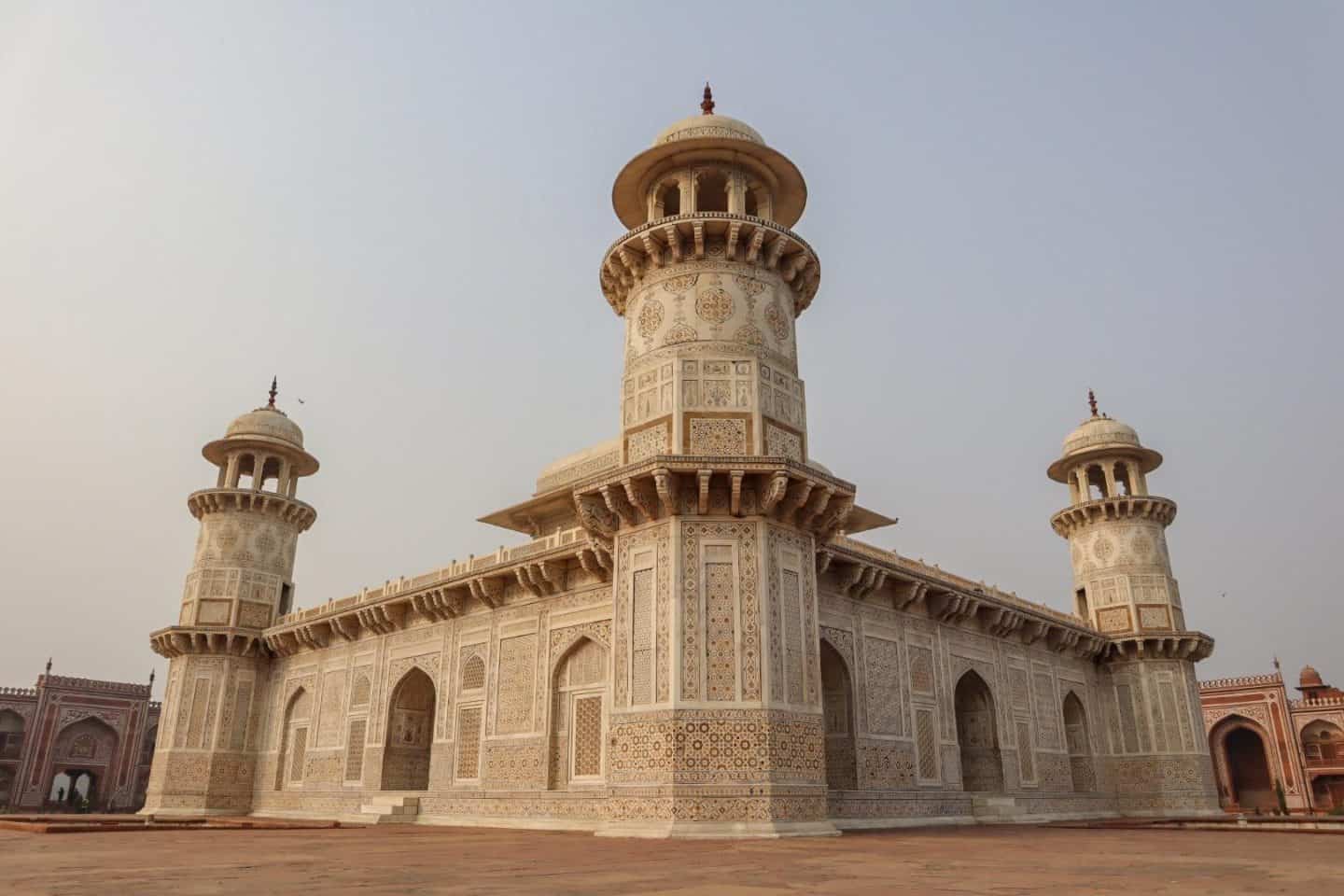 The Wandering Quinn Travel Blog Tomb of I’timād-ud-Daulah Baby Taj