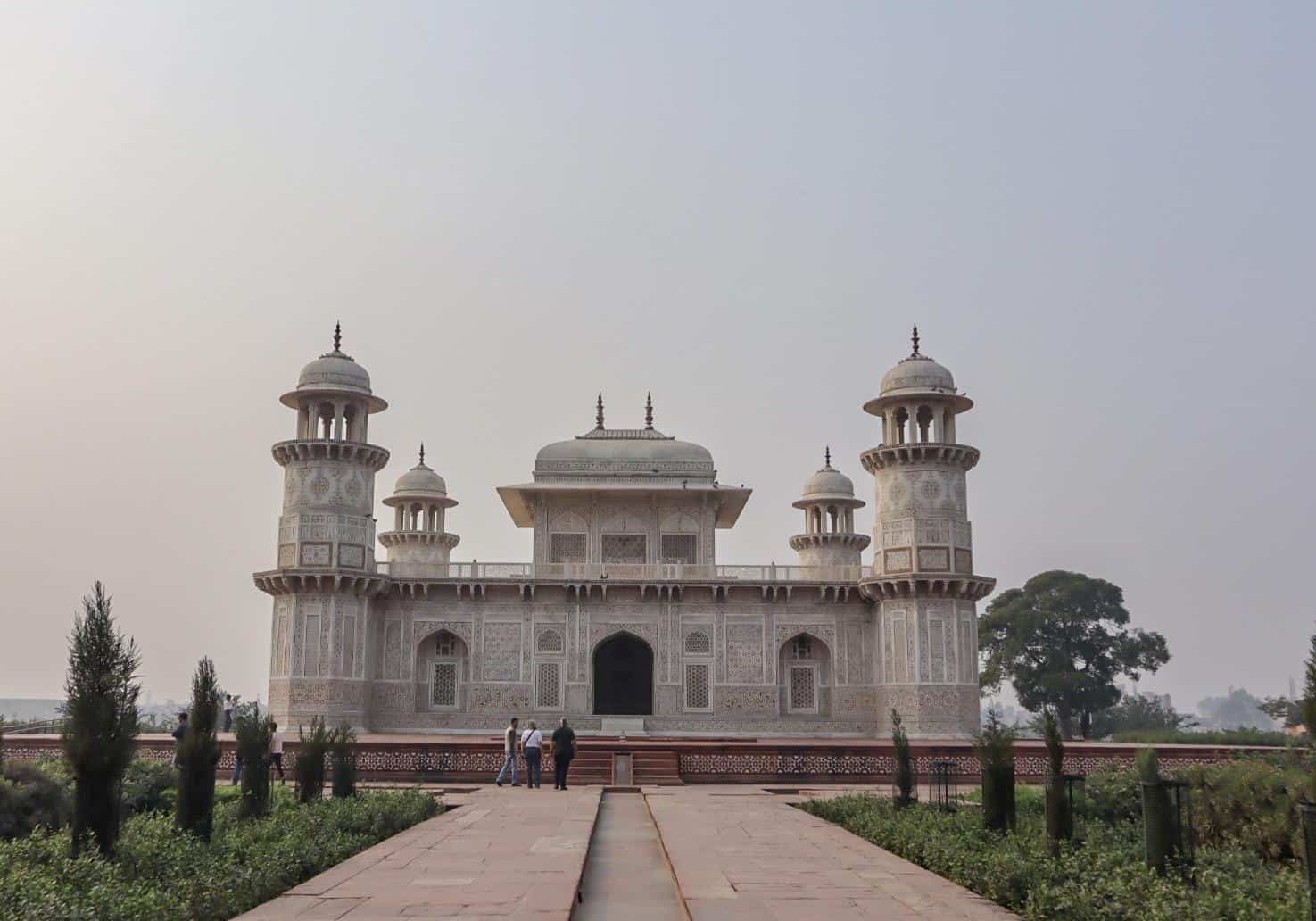 7 BEST Ways to See The Taj Mahal Without Going Inside the Taj Mahal ...