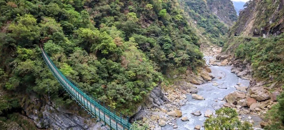 Hualien to Taroko Gorge