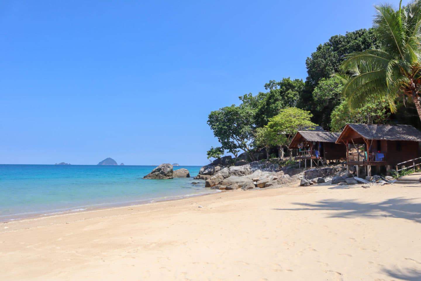 Perhentian Islands Accommodation, best accommodation on perhentian islands Mira Beach Bunaglows