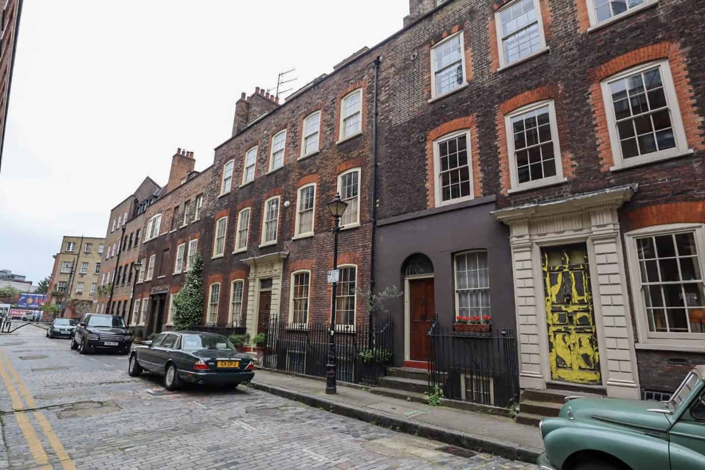 places to go in Shoreditch, Elder Street Old Buildings