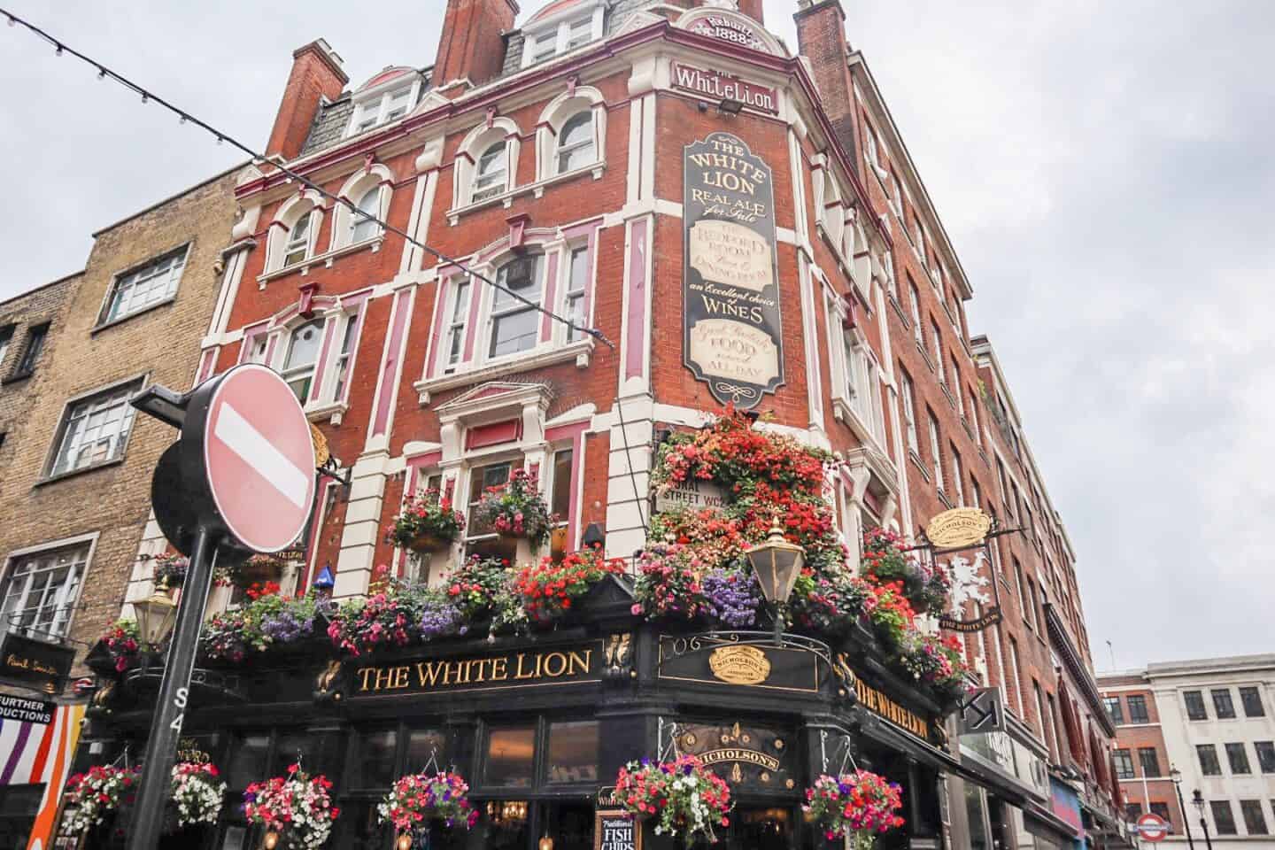 pub with flowers outside | covent garden london guide