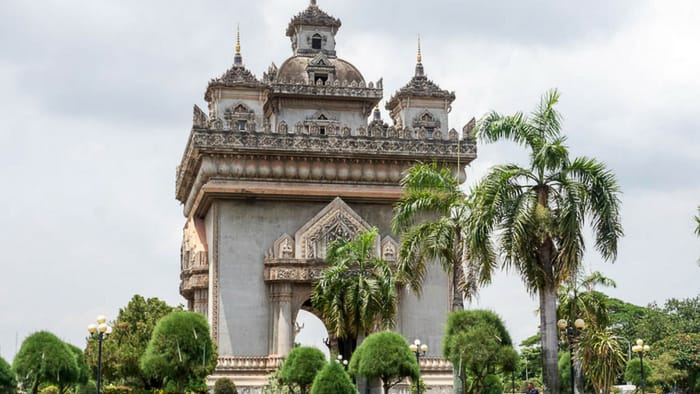 Vientiane temple weather | best places to travel in Asia in July and August