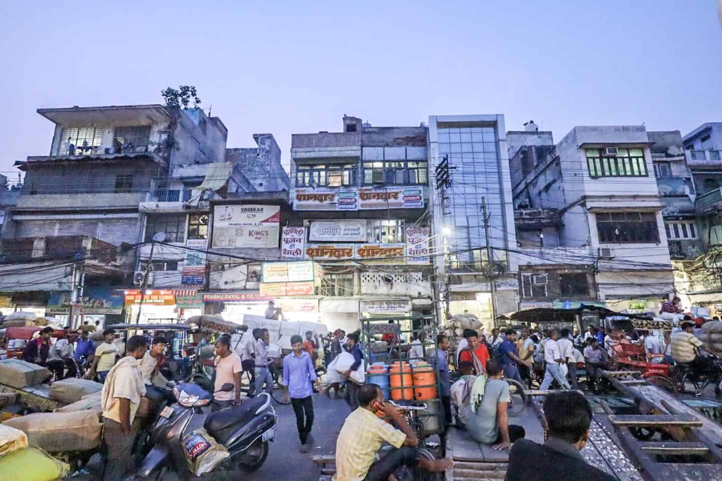 sunset in Old Delhi with Traffic | best places to visit in India