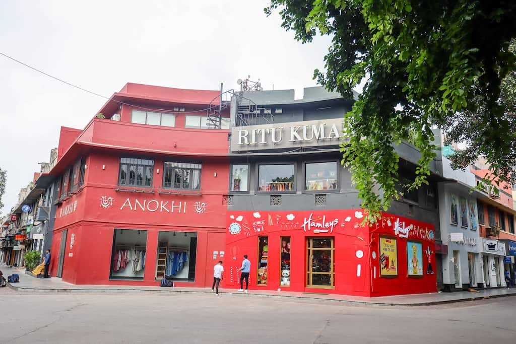 Delhi travel tips, hamlets store in Khan Market