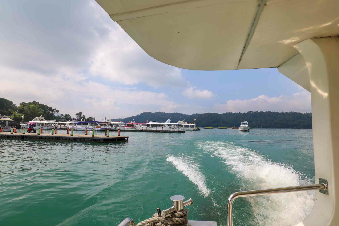 Boat tour on sun moon lake day trip from Taichung