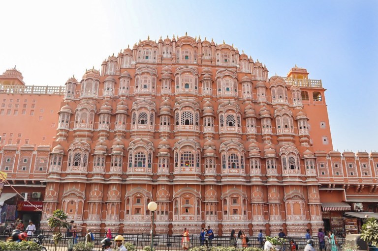 Hawal Mahal pink building in Jaipur | best places to visit in India