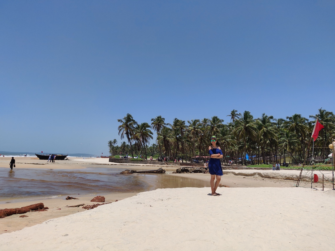 The Wandering Quinn Travel Blog Colva Beach | best beaches in Goa for foreigners