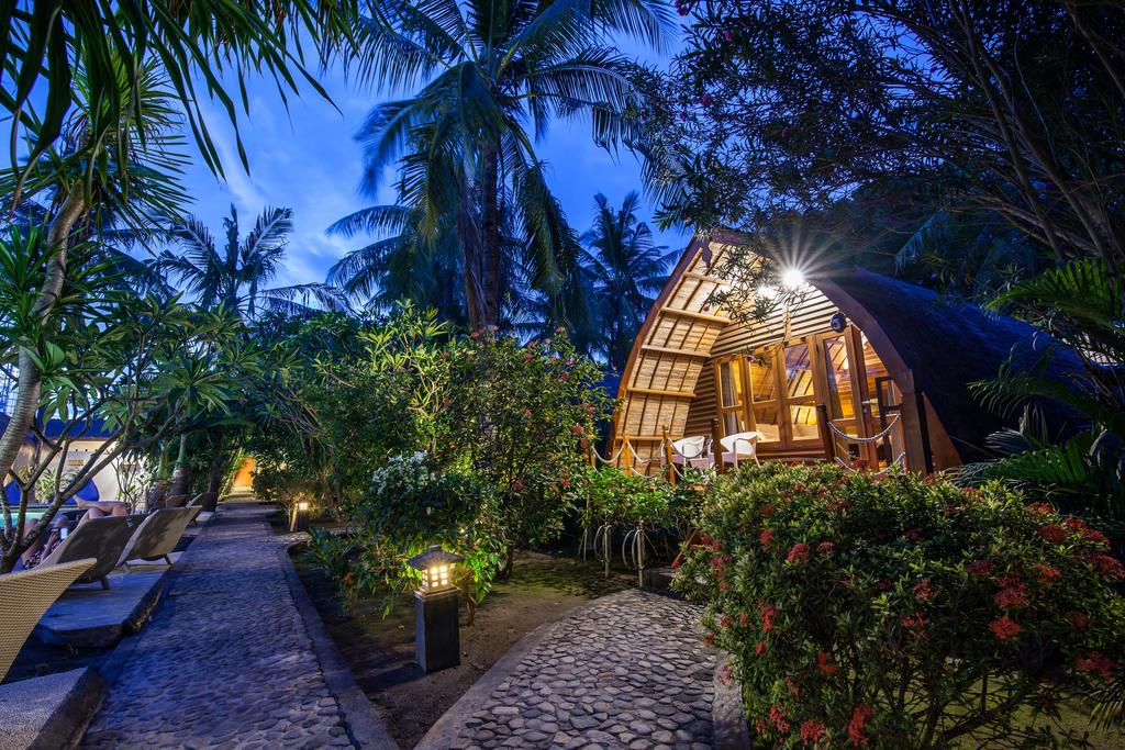 Bali Lombok itinerary, Manta Dive Gili Resort rooms