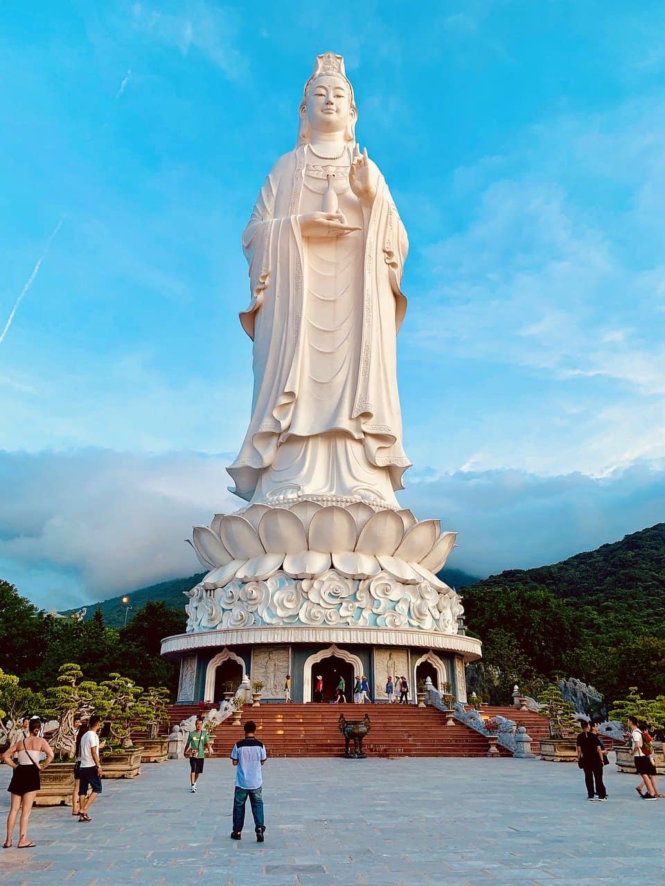 Things to do in Da Nang, Linh Ung Lady Buddha
