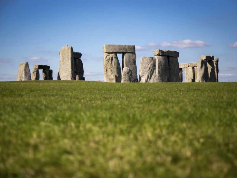 The Wandering Quinn Travel Blog Road Trip from London, Stonehenge