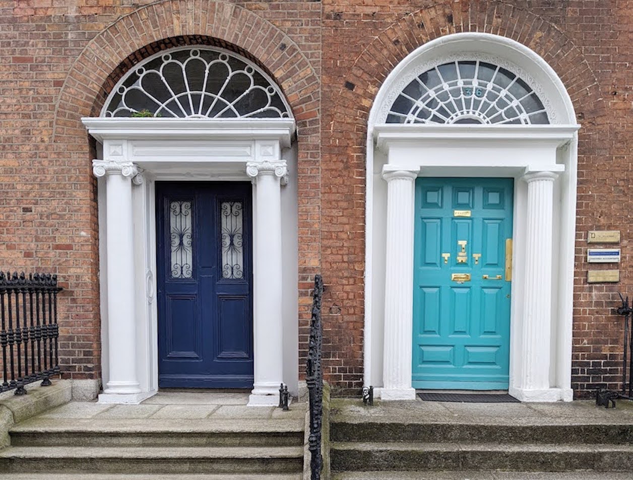 hidden gems in Dublin, Fitzwilliam Square Doors of Dublin