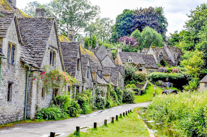 day trip from Cardiff, cotswolds
