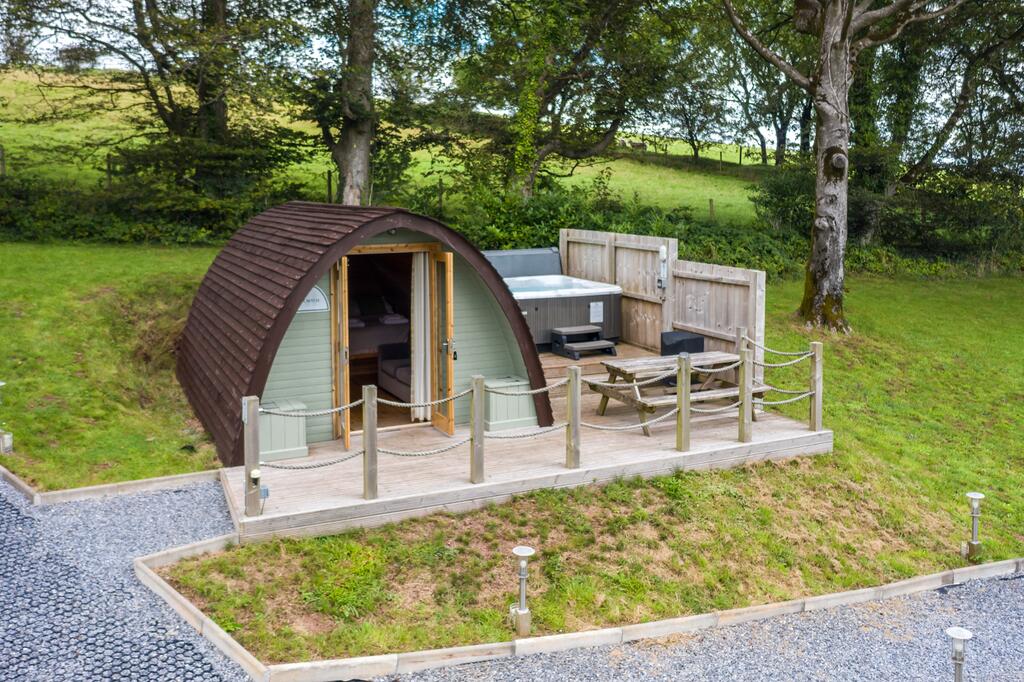 Pods at Broadway outside, glamping pod with hot tub wales