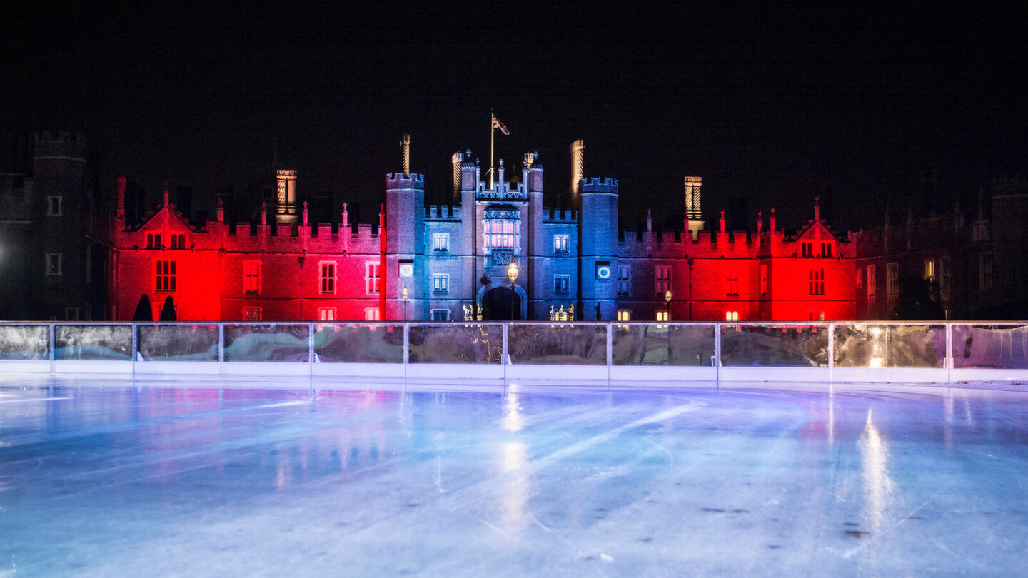 day trips from London in winter, Hampton Court Pala
