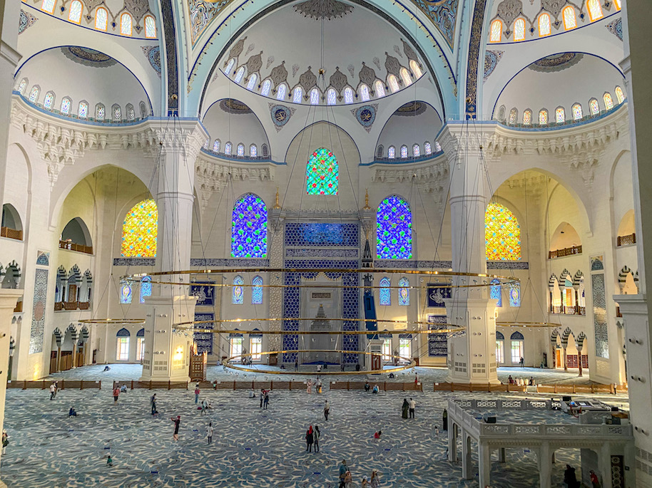 Camlica Mosque, Inside