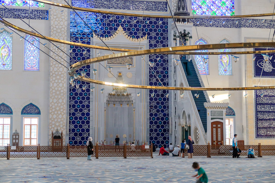 Camlica Mosque, inside