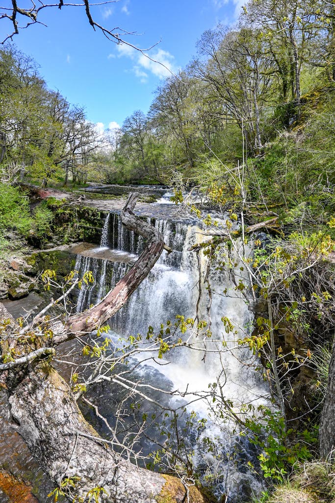 Sgwd Clun-Gwyn, Brecon Beacons Waterfalls Walk