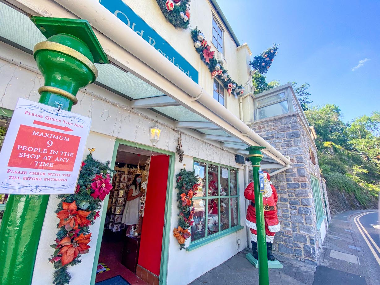 Cheddar Gorge Christmas Shop