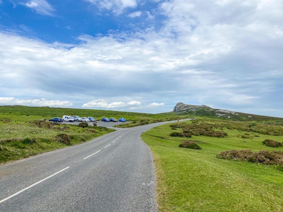 How To Do Haytor Walk Visiting Hound Tor & Saddle Tor in Dartmoor ...