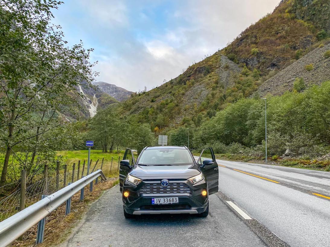 The Wandering Quinn Travel Blog Norway road trip, car hire in Norway