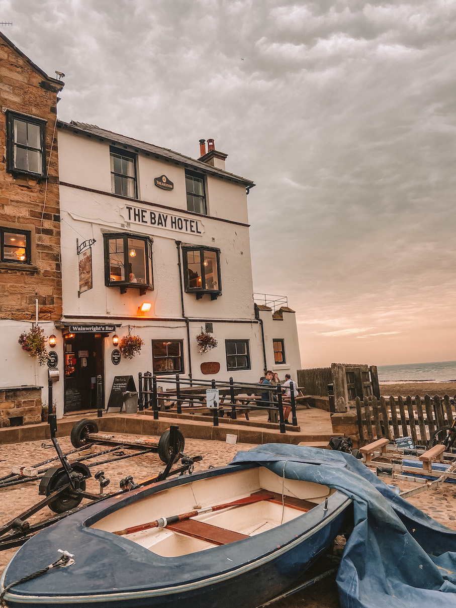Things to do in Robin Hoods Bay, Bay Hotel