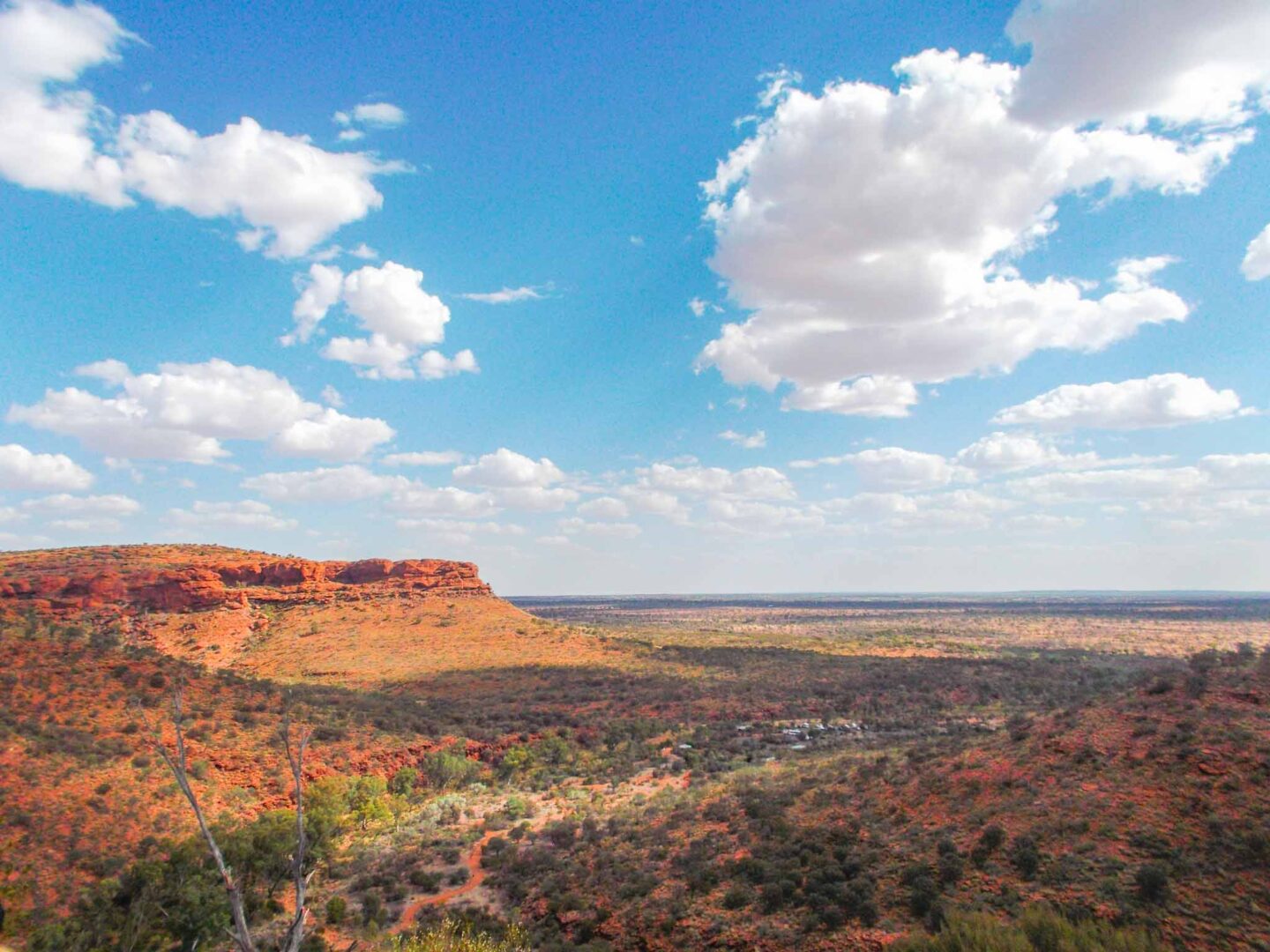 the red centre, view over Kings Canyon