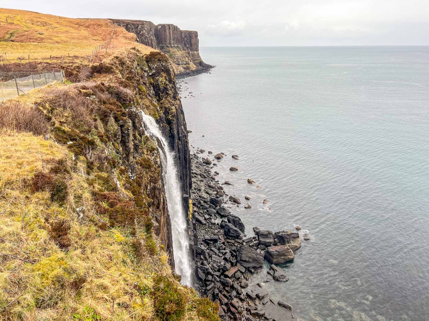 Isle of Skye tour, Mealts Falls and Kilt Rock