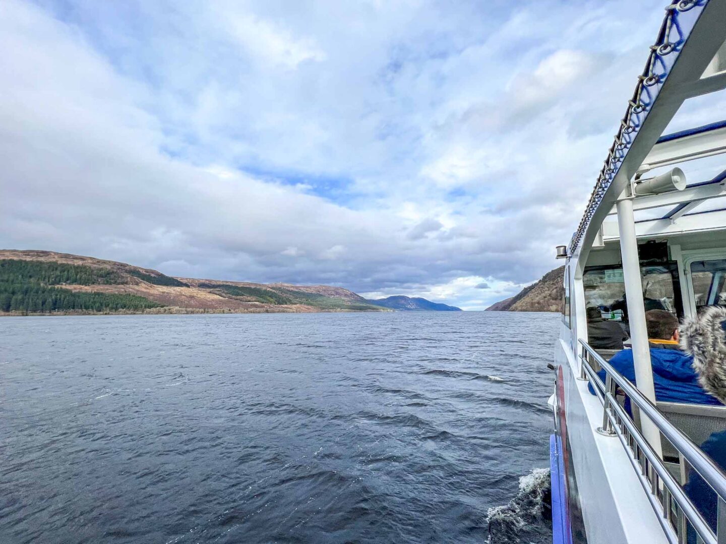 Isle of Skye tour, Boat on Loch Ness
