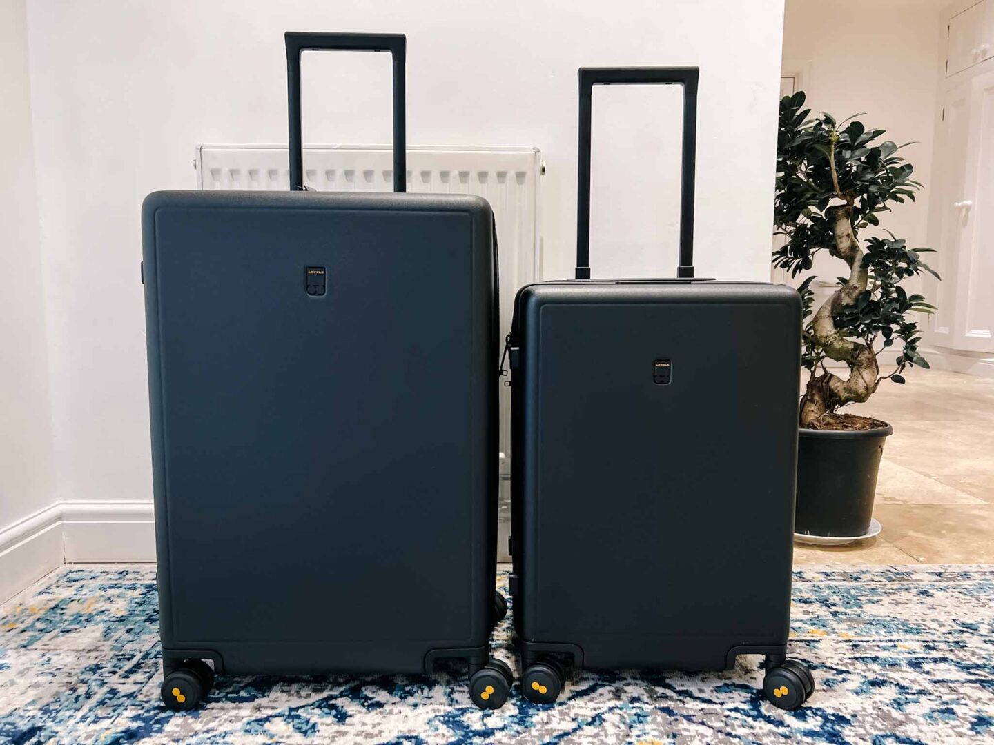 LEVEL8 luggage review