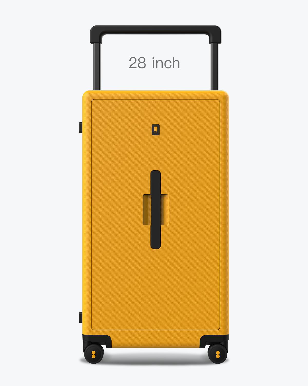 LEVEL8 luggage review, large voyageur case in Yellow