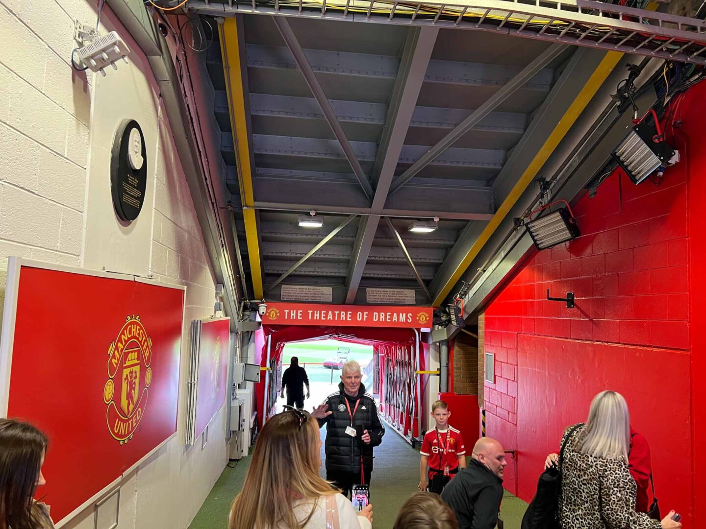Manchester United Stadium Tour, inside players tunnel