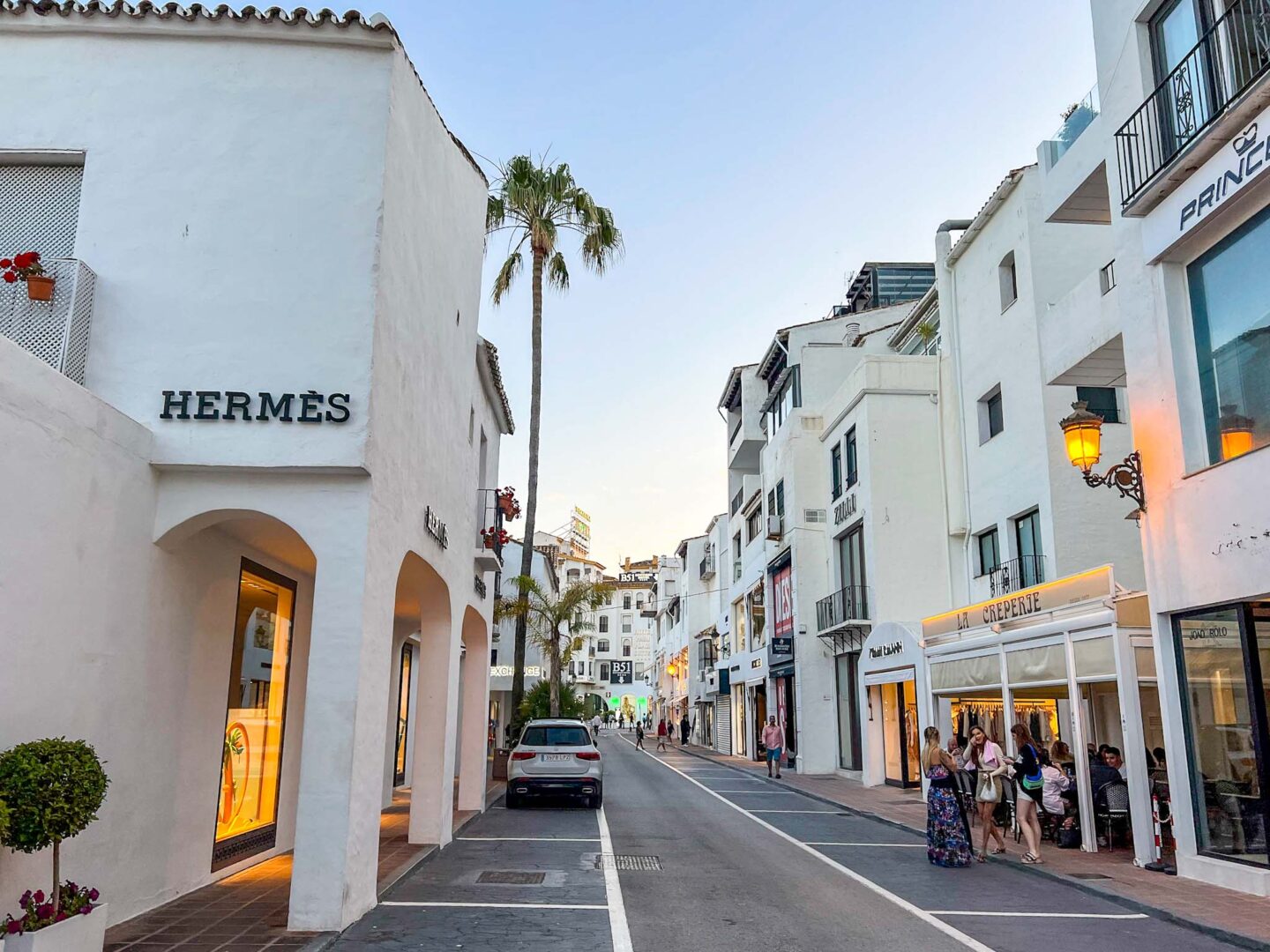 Southern Spain itinerary, streets of Puerto Banus