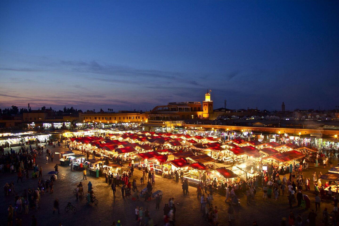best restaurants Marrakech, restaurant in Marrakech Medina, view of Marrakech square at sunset
