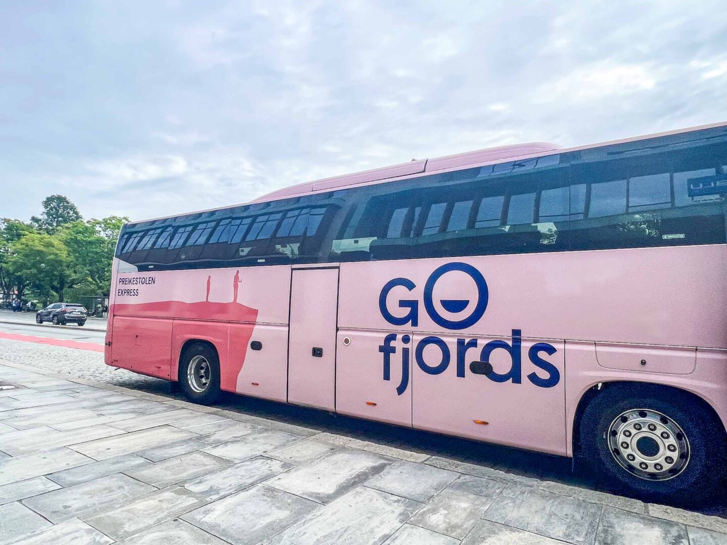 things to do in Stavanger, Go fjords pink bus