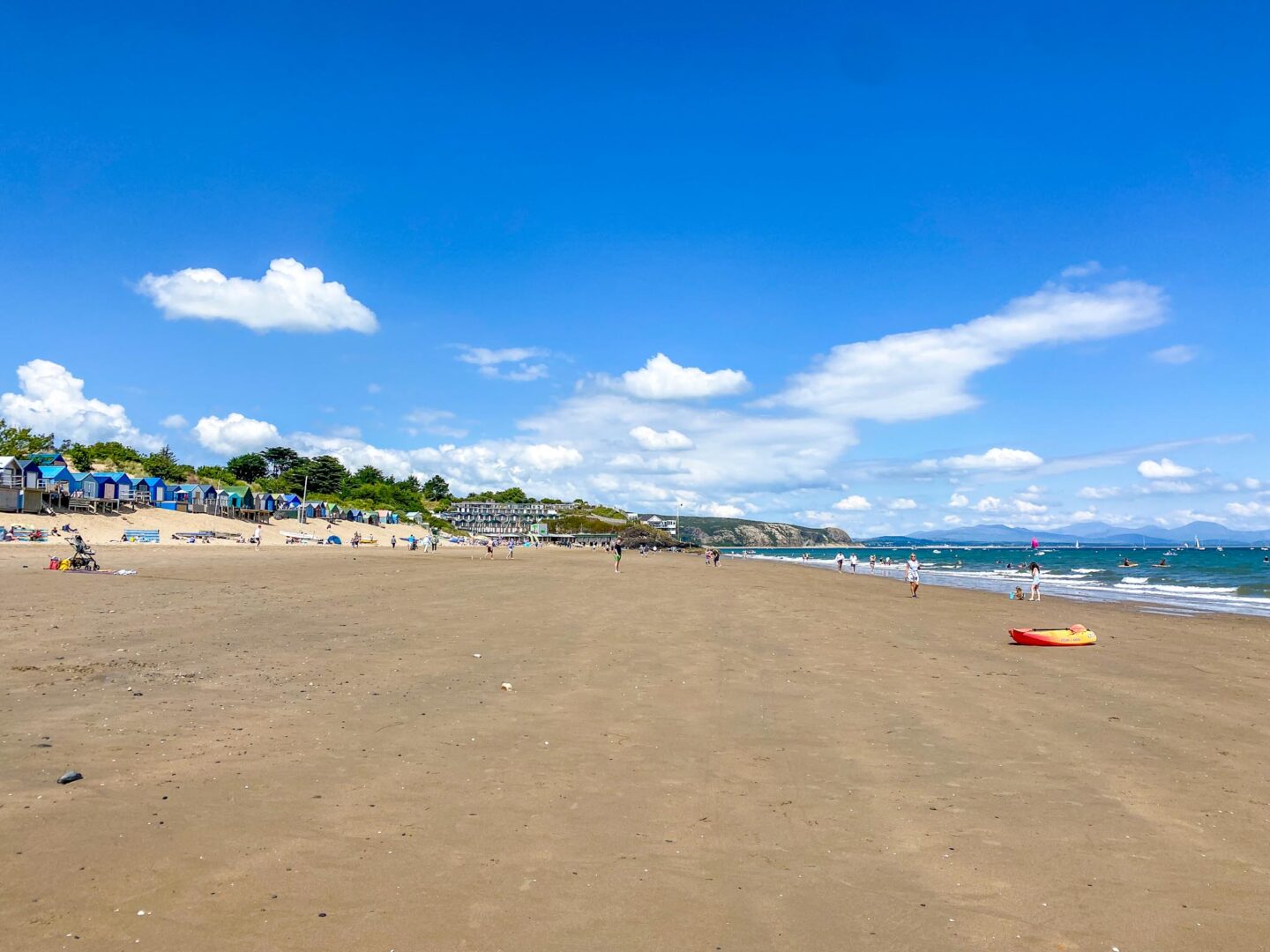 The Wandering Quinn Travel Blog places to visit in North Wales, Abersoch Beach