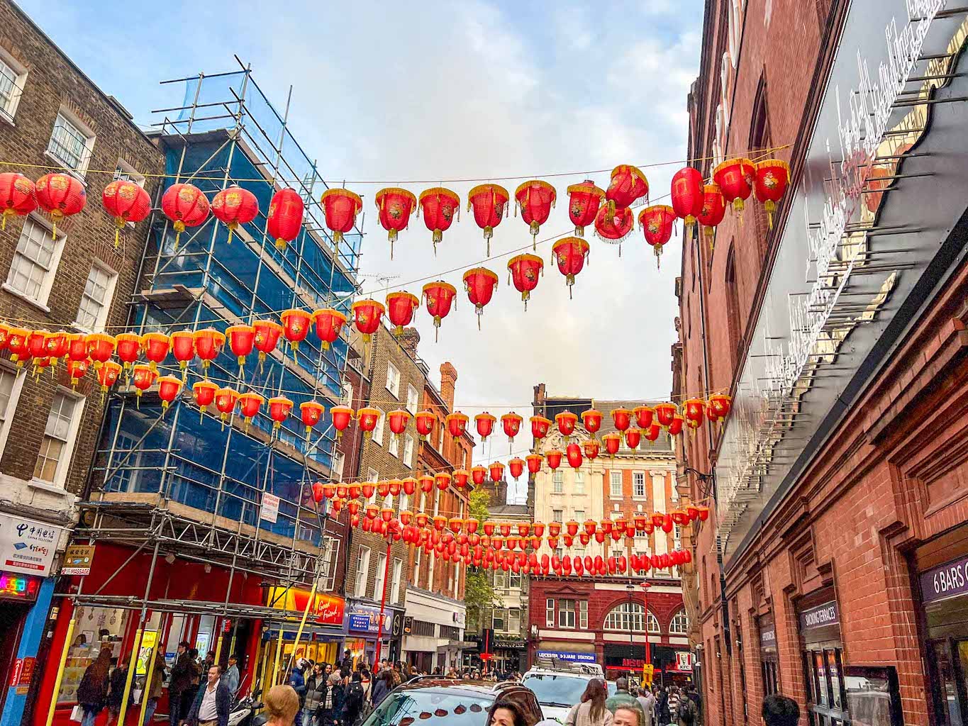 chinatown London streets, London with kids, London with kids itinerary, 